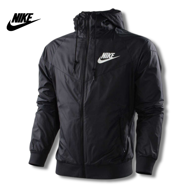 Nike- Windjacken mit Kapuze